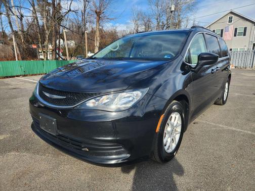 2017 Chrysler Pacifica Touring