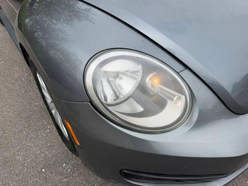 2013 Volkswagen Beetle 2.5L