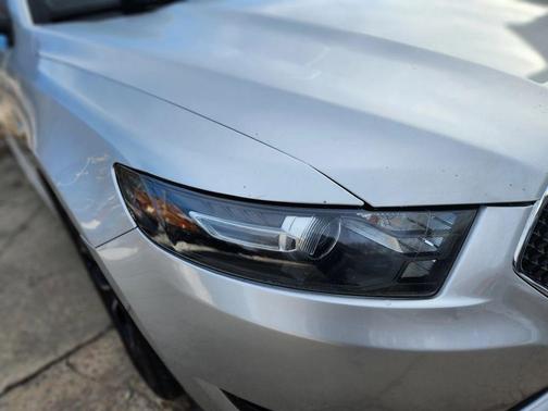 2017 Ford Taurus SHO