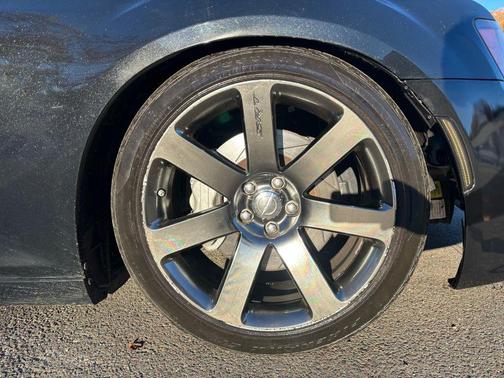 2014 Chrysler 300 SRT8