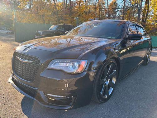 2014 Chrysler 300 SRT8