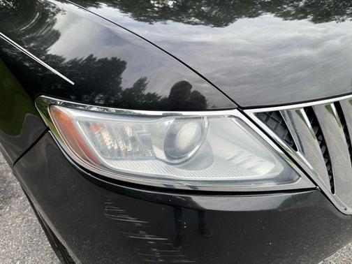 2014 Lincoln MKX Base