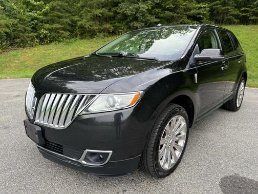 2014 Lincoln MKX Base