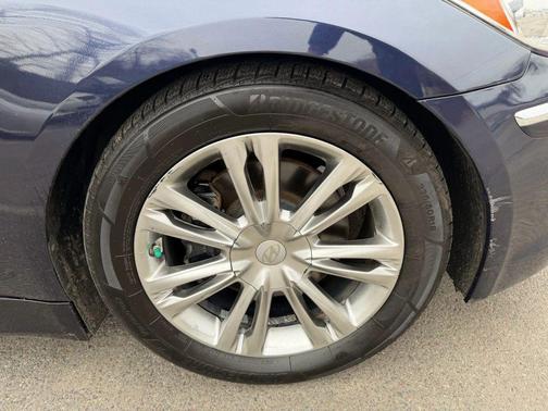 2012 Hyundai Genesis 3.8