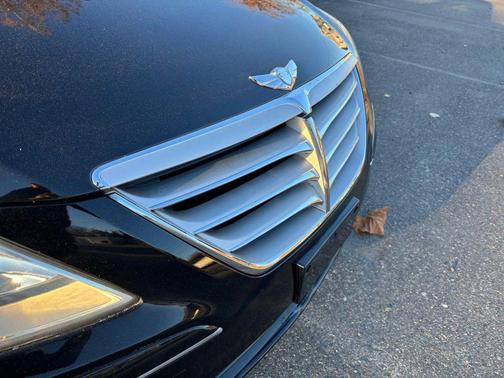 2009 Hyundai Genesis 3.8