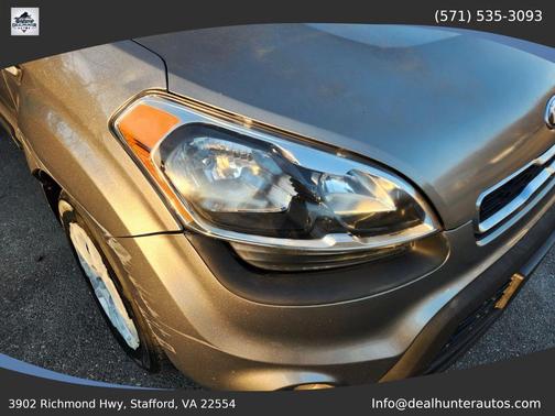 Bright Silver Metallic 2013 Kia Soul Base