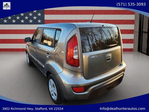 Bright Silver Metallic 2013 Kia Soul Base
