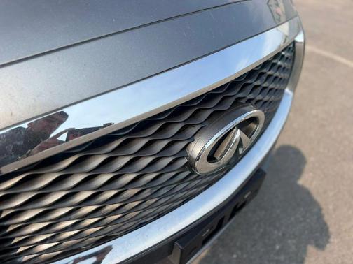 2018 INFINITI QX60 Base