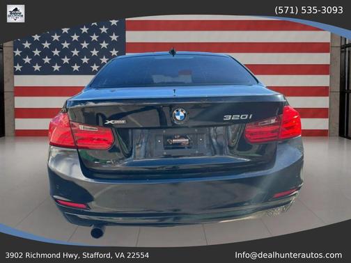 Black 2015 BMW 320 i