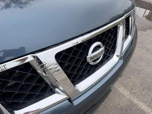 2013 Nissan Armada SL