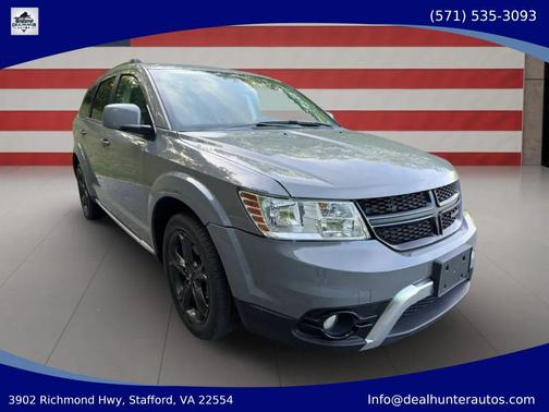 Gray 2019 Dodge Journey Crossroad
