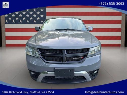 Gray 2019 Dodge Journey Crossroad