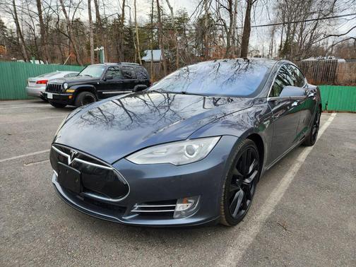 2016 Tesla Model S 90D
