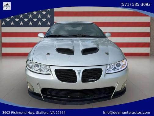 Quicksilver Metallic 2005 Pontiac GTO Coupe 2D