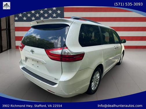 2015 Toyota Sienna XLE
