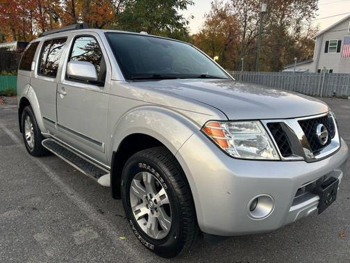 2012 Nissan Pathfinder Silver