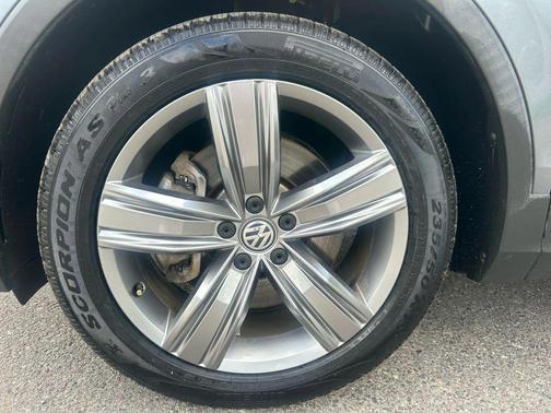 2019 Volkswagen Tiguan 2.0T SEL