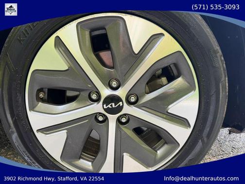 Snow White Pearl 2022 Kia Niro EV EX