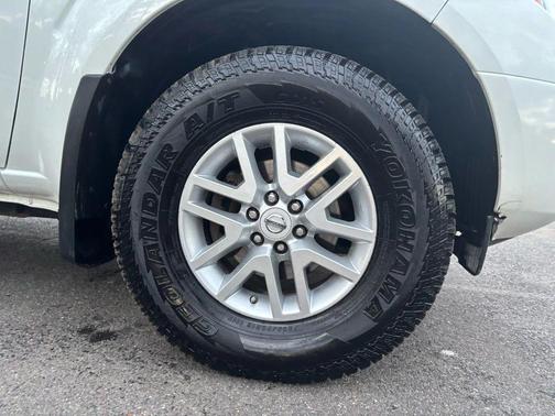 2017 Nissan Frontier SV