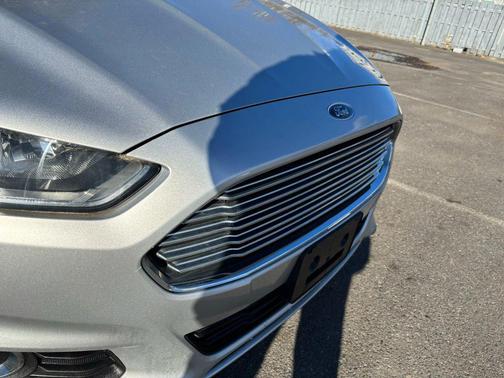 2014 Ford Fusion Energi SE Luxury