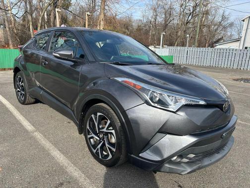 2018 Toyota C-HR XLE Premium