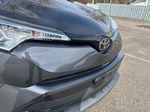 2018 Toyota C-HR XLE Premium