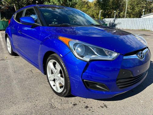 2012 Hyundai Veloster Base