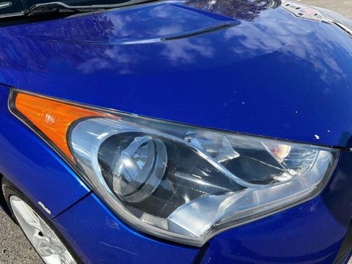 2012 Hyundai Veloster Base