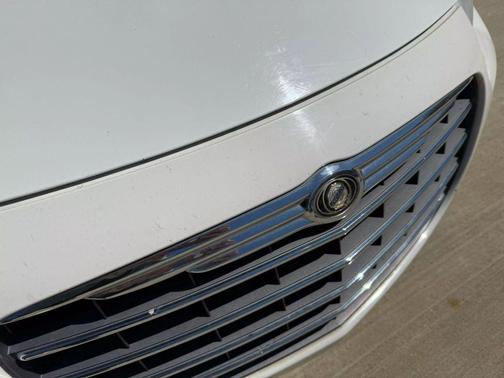 2004 Chrysler Sebring Base