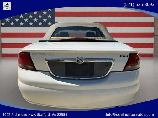 White 2004 Chrysler Sebring Base