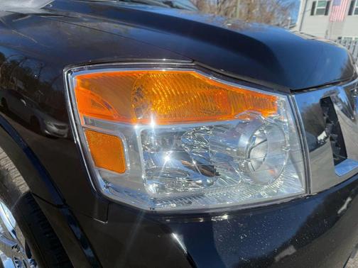 2012 Nissan Armada Platinum