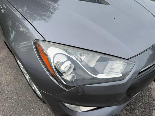 2013 Hyundai Genesis Coupe 3.8 Grand Touring