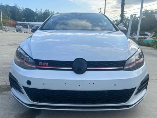 2018 Volkswagen Golf GTI 2.0T S 4-Door