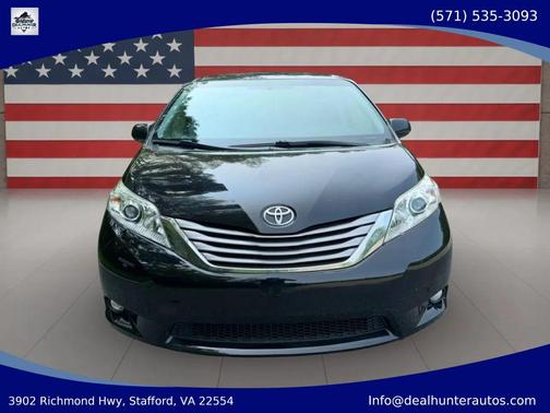 Black 2016 Toyota Sienna XLE Premium