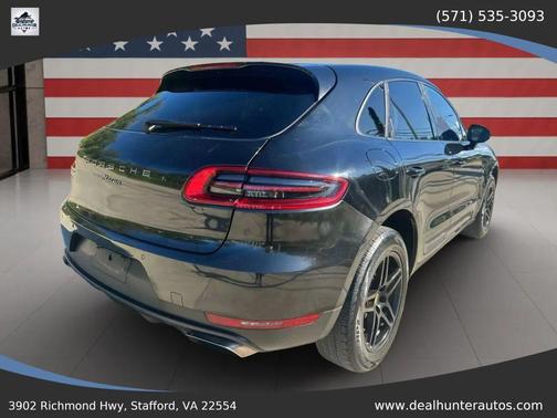 Black 2018 Porsche Macan Macan Sport Edition