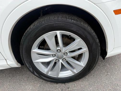 2018 Audi Q3 2.0T Sport Premium