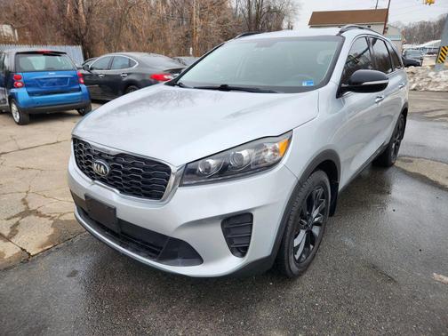 2019 Kia Sorento S