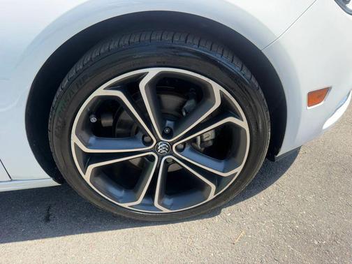 2016 Buick Cascada 1SV Convertible 2D