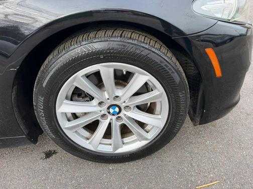 2015 BMW 528 528i Sedan 4D