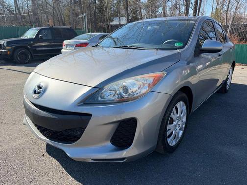 2012 Mazda Mazda3 i Sport
