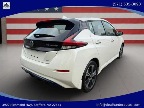 White 2022 Nissan Leaf SV 40 kWh