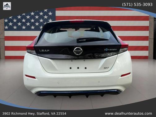 White 2022 Nissan Leaf SV 40 kWh