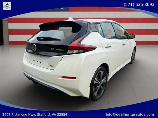 White 2022 Nissan Leaf SV 40 kWh