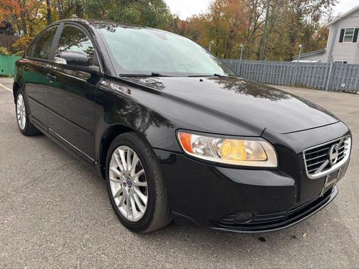 2011 Volvo S40 T5