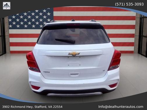 White 2017 Chevrolet Trax LT