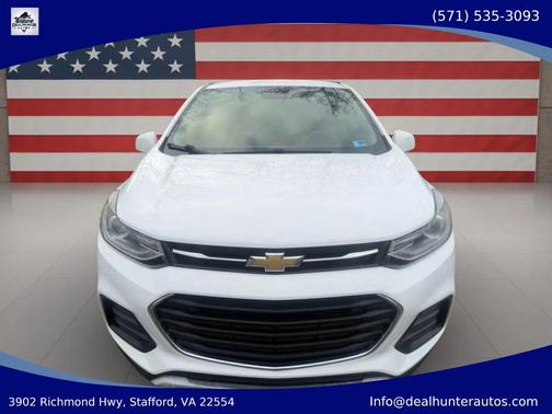 White 2017 Chevrolet Trax LT
