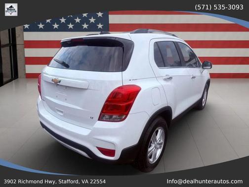 White 2017 Chevrolet Trax LT
