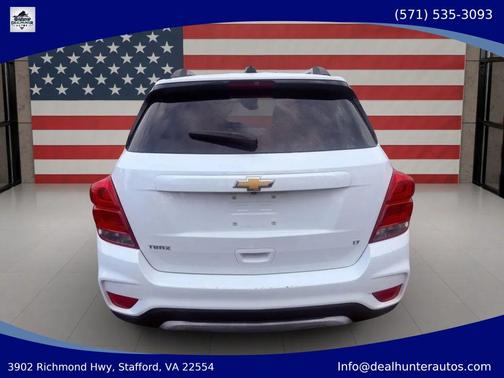 White 2017 Chevrolet Trax LT