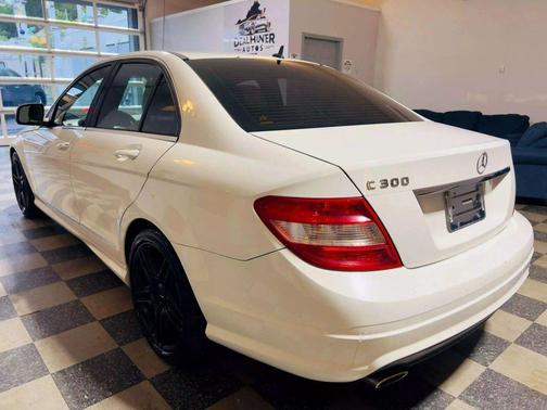2009 Mercedes-Benz C-Class Luxury