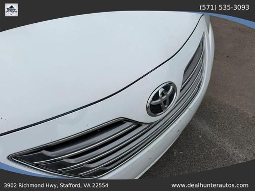 White 2007 Toyota Camry Hybrid SE